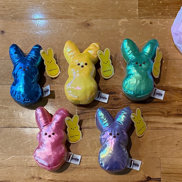 NEW PEEPS® Iridescent Plush - Picture 2 of 12
